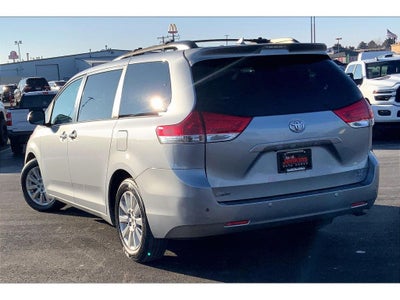 2013 Toyota Sienna XLE