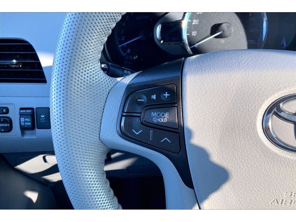 2013 Toyota Sienna XLE