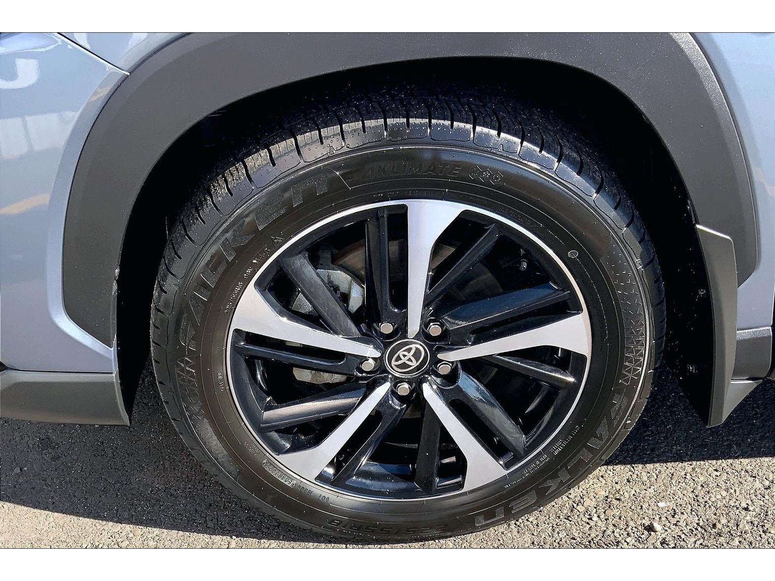 2025 Toyota Corolla Cross Hybrid Hybrid XSE