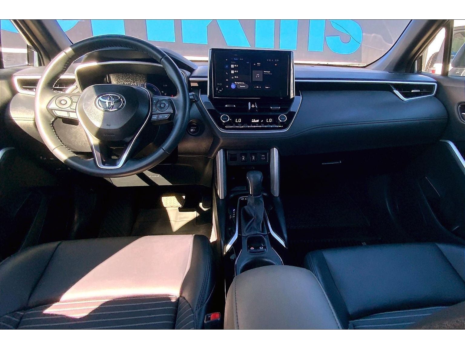 2025 Toyota Corolla Cross Hybrid Hybrid XSE