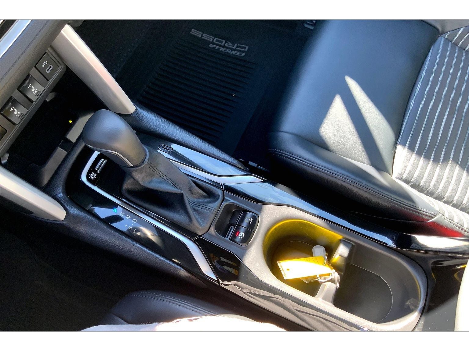 2025 Toyota Corolla Cross Hybrid Hybrid XSE