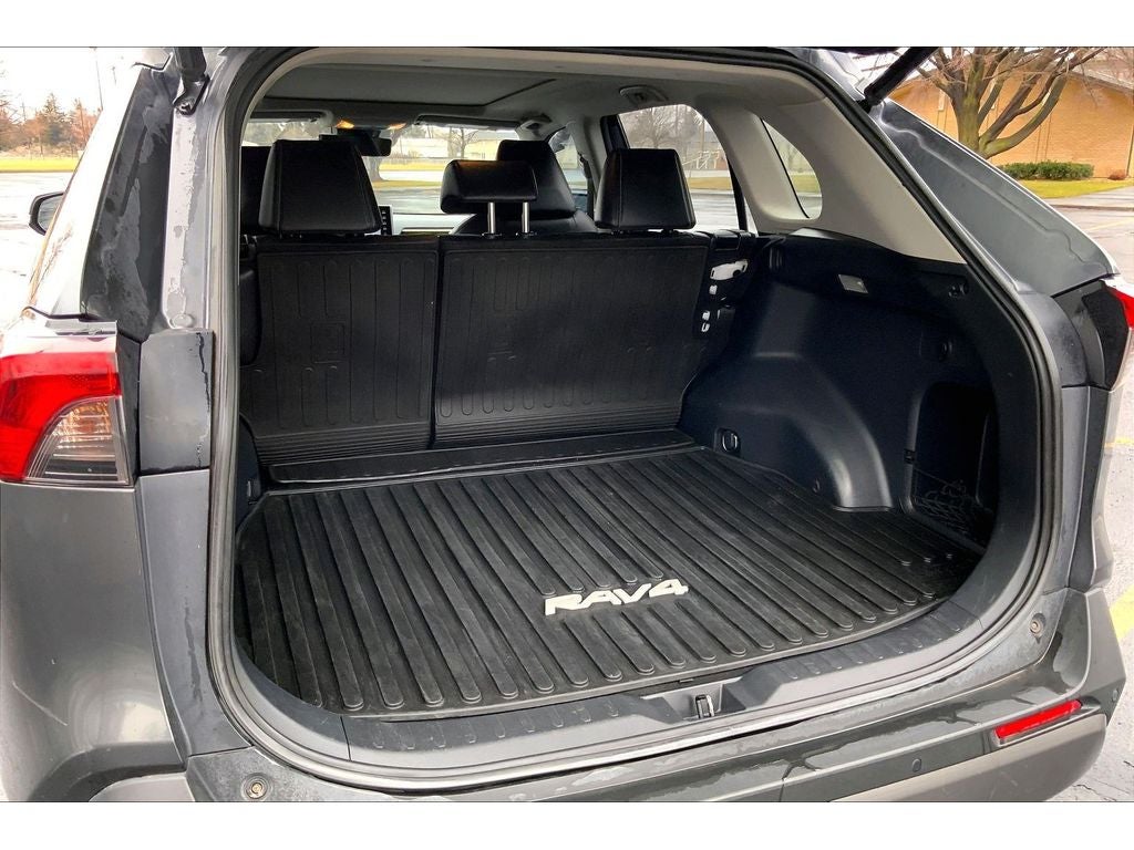 2020 Toyota RAV4 Limited