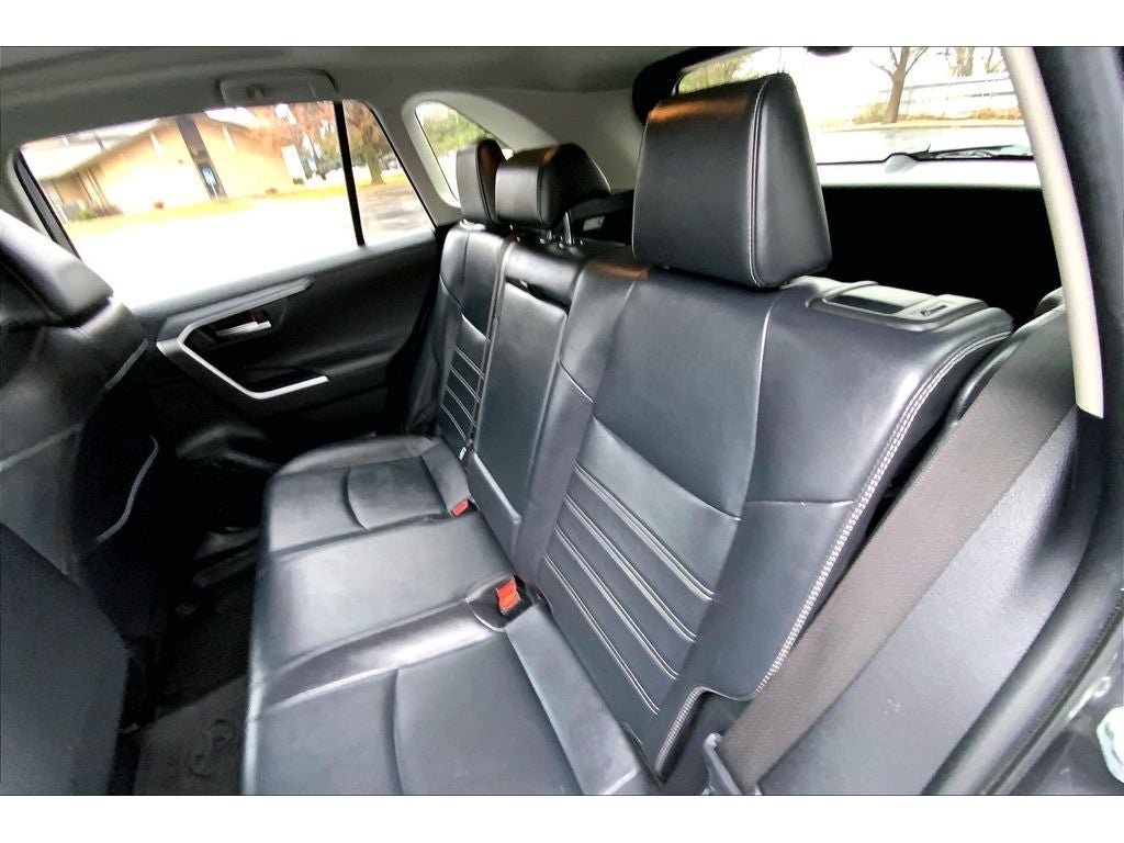 2020 Toyota RAV4 Limited