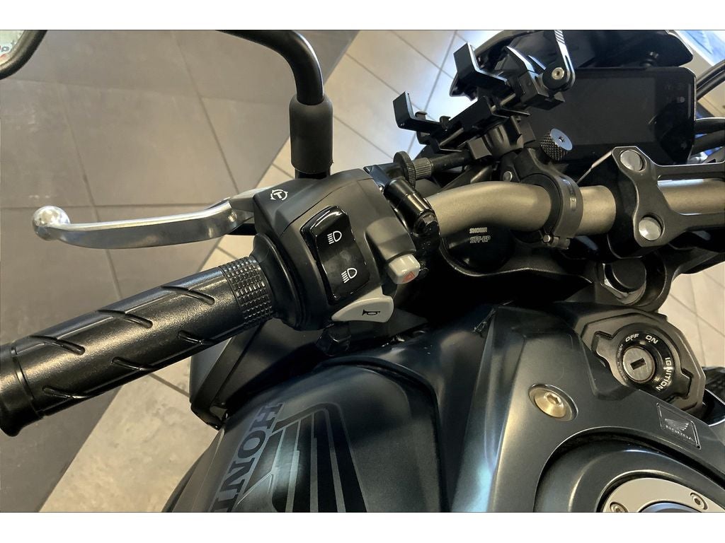 2023 Honda CB650R / CB650R ABS Base