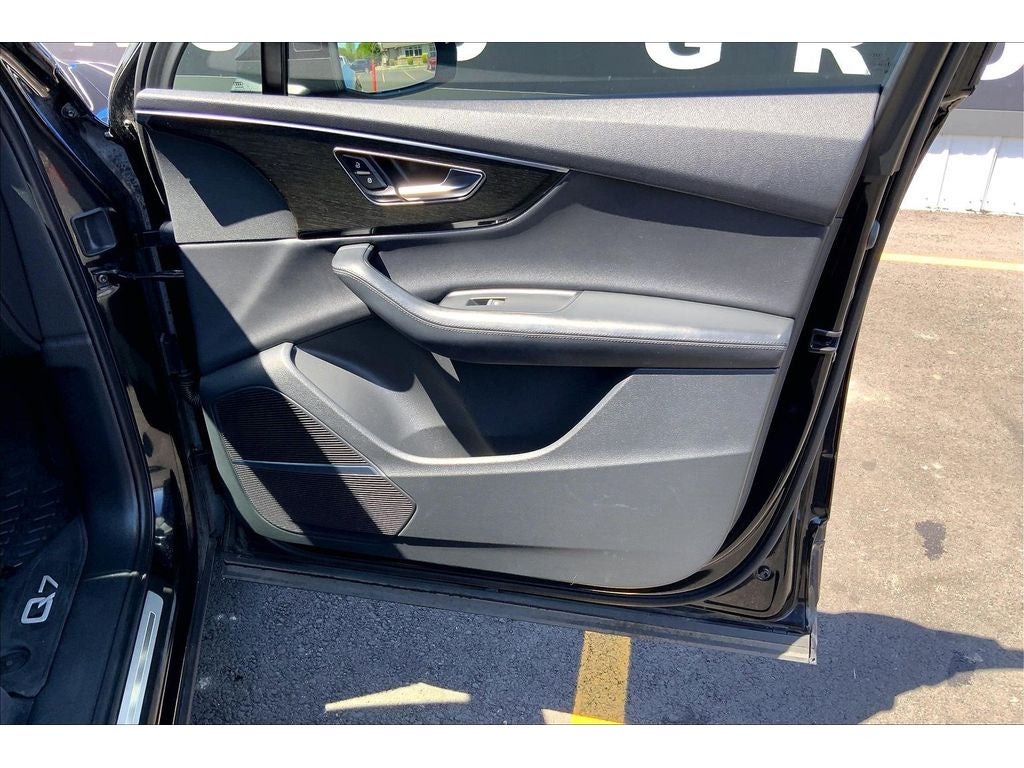 2021 Audi Q7 Prestige