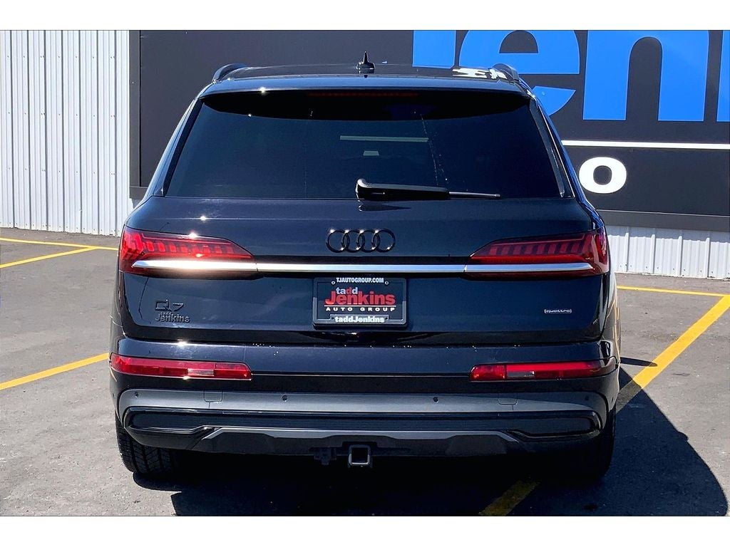 2021 Audi Q7 Prestige