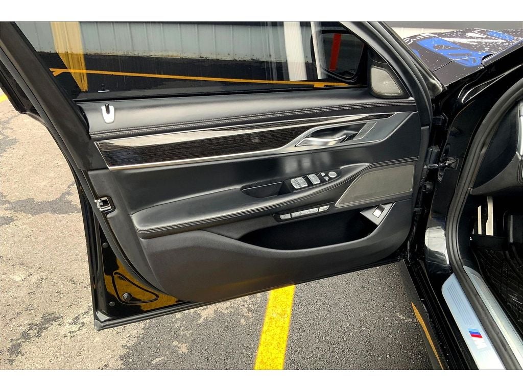 2016 BMW 7 series 750i xDrive