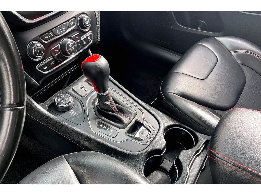 2019 Jeep Cherokee Trailhawk