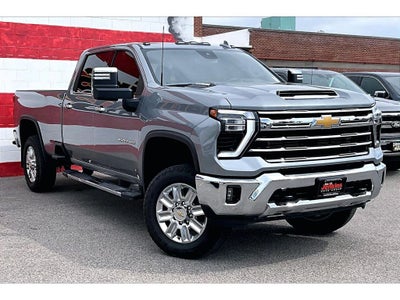2025 Chevrolet Silverado LTZ