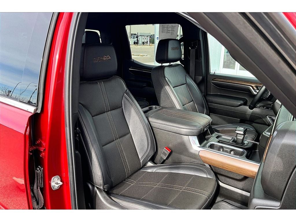 2024 Chevrolet Silverado High Country