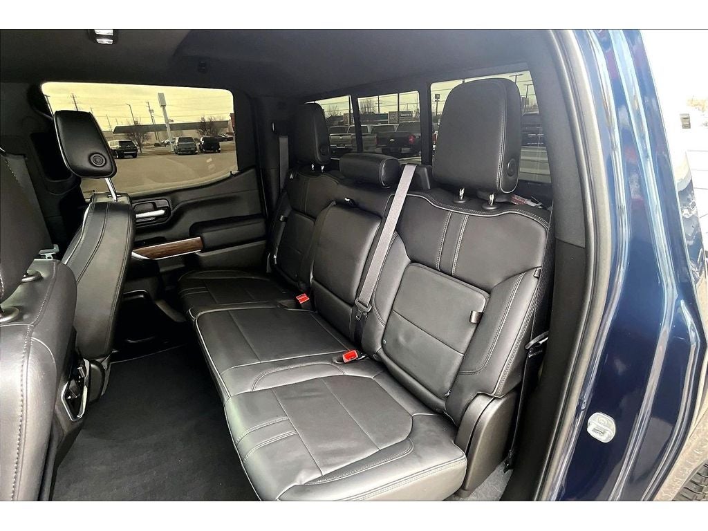 2022 Chevrolet Silverado High Country