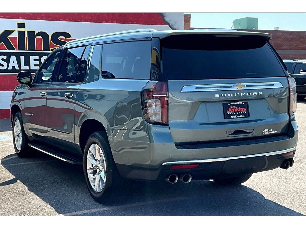 2023 Chevrolet Suburban Premier