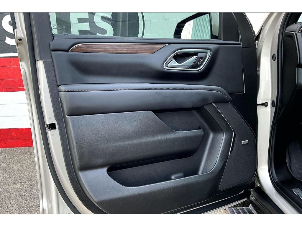 2024 Chevrolet Suburban High Country