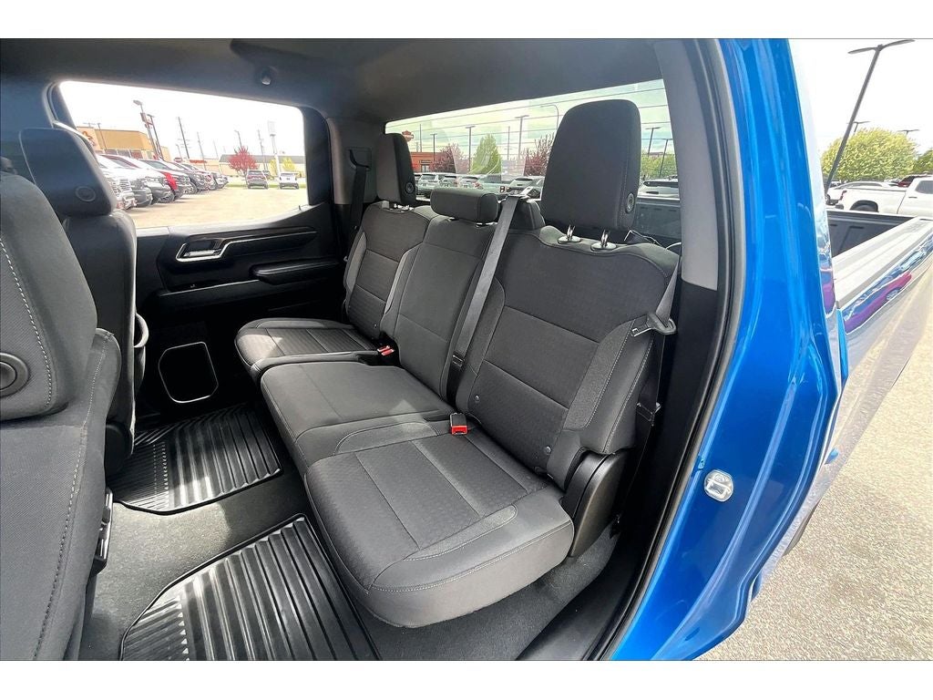 2023 Chevrolet Silverado LT