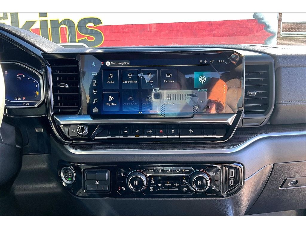 2025 Chevrolet Silverado LT Trail Boss