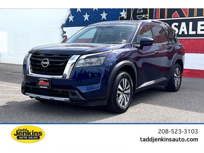 2025 Nissan Pathfinder SL