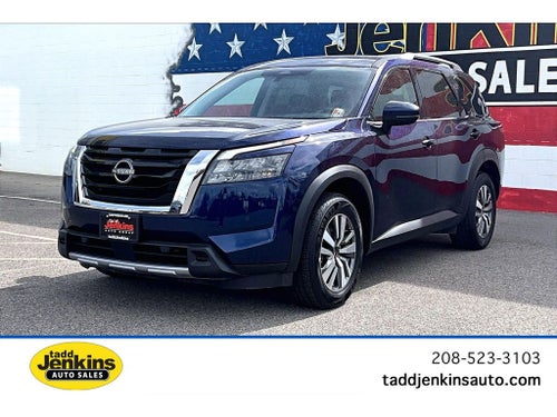 2025 Nissan Pathfinder SL