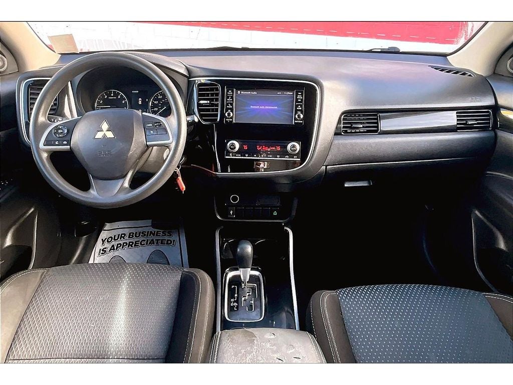 2020 Mitsubishi Outlander ES