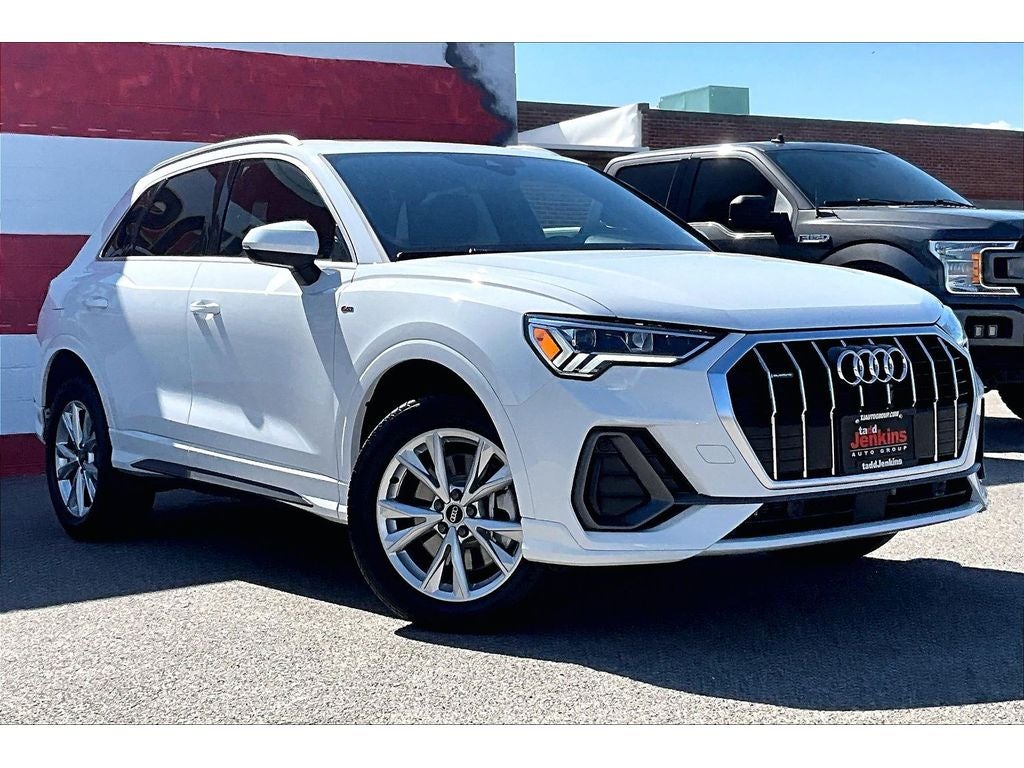 2025 Audi Q3 S line Premium