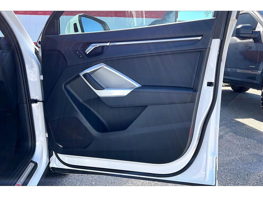 2025 Audi Q3 S line Premium