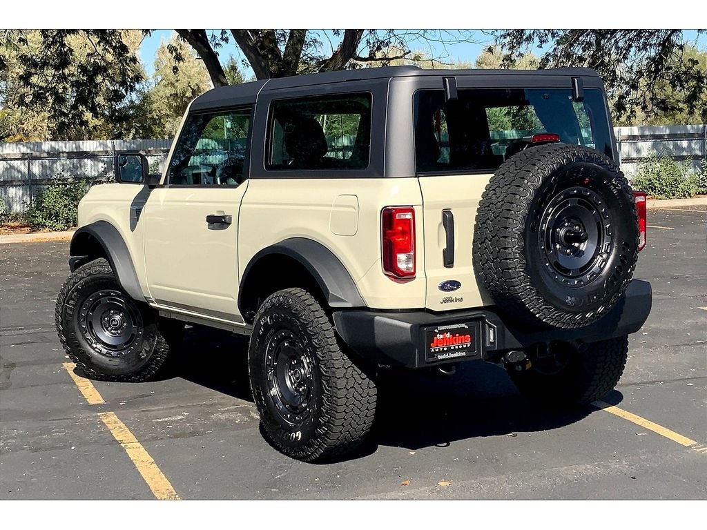 2025 Ford Bronco Base