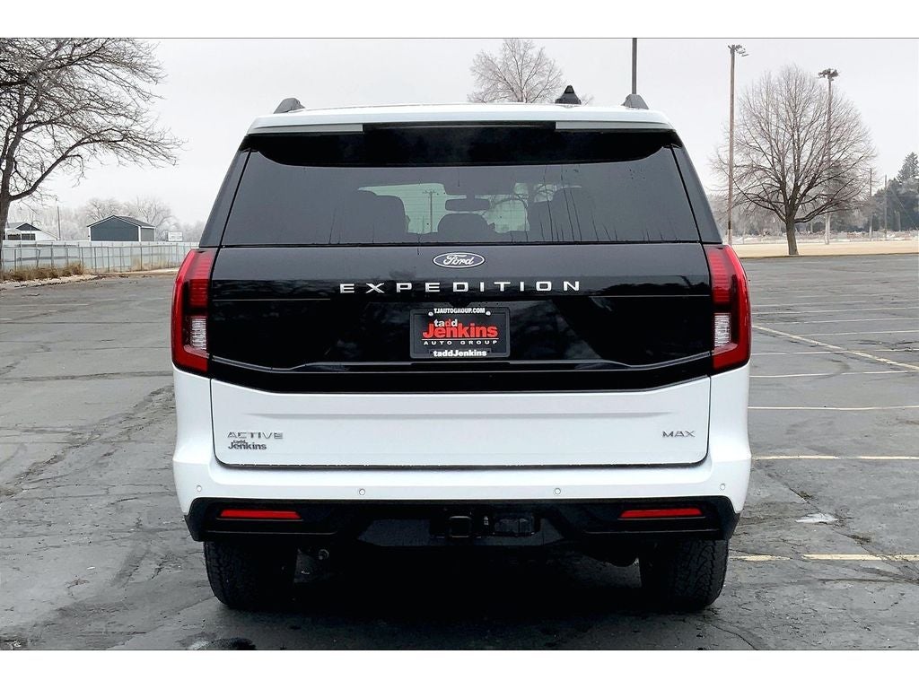 2026 Ford Expedition MAX Active