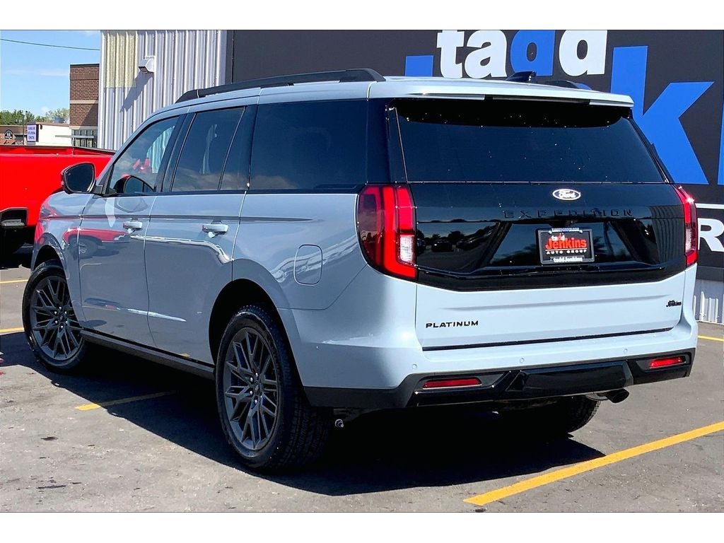 2027 Ford Expedition Platinum