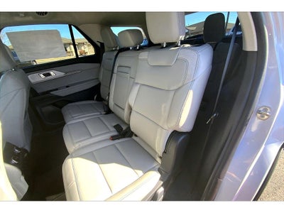 2026 Ford Explorer Active w/200A Pkg