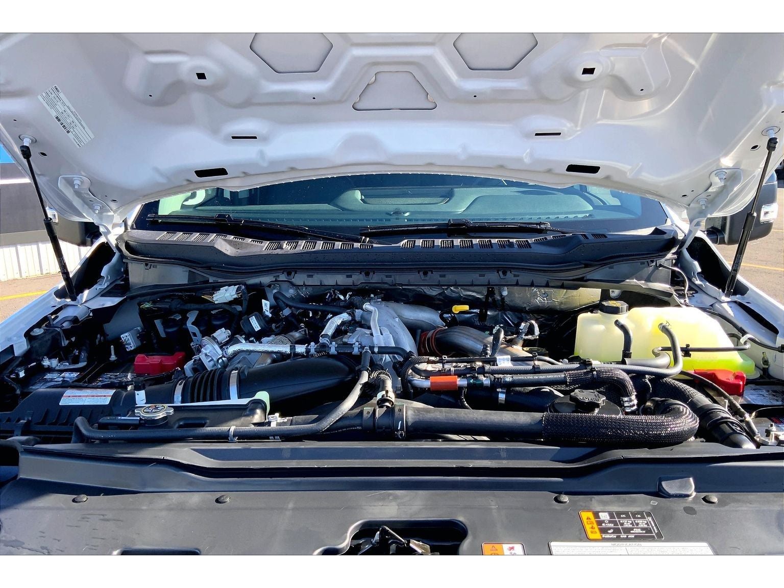 2027 Ford F-250 Super Duty LARIAT