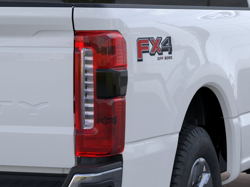 2026 Ford F-350 Super Duty LARIAT