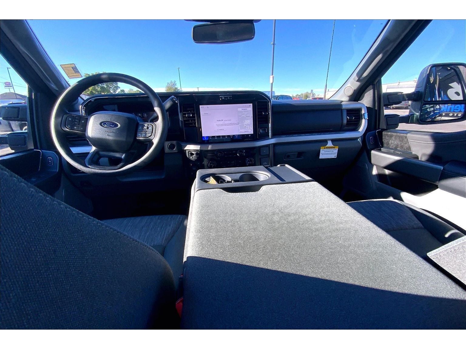2027 Ford F-350 Super Duty XLT