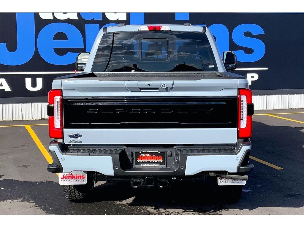 2026 Ford F-350 Super Duty Platinum