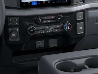 2026 Ford F-350 Super Duty XLT
