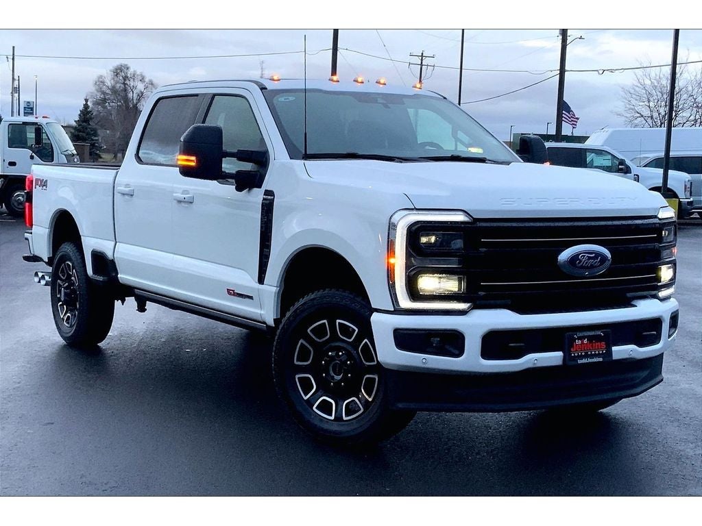 2026 Ford F-350 Super Duty Platinum
