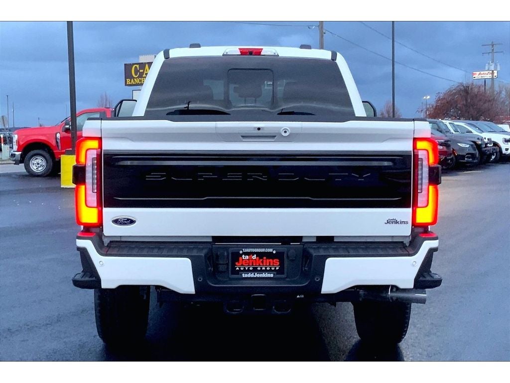 2026 Ford F-350 Super Duty Platinum