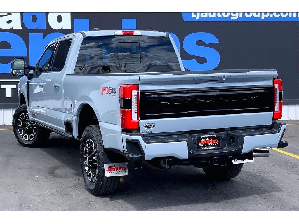 2026 Ford F-350 Super Duty Platinum