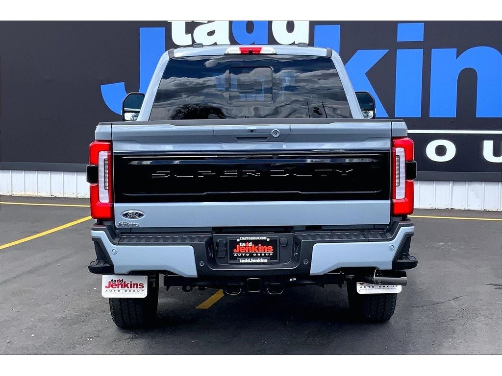 2026 Ford F-350 Super Duty Platinum