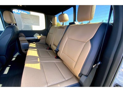 2027 Ford F-350 Super Duty LARIAT