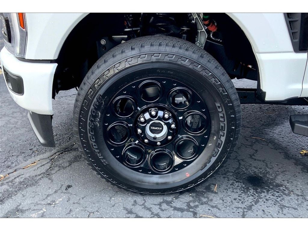 2026 Ford F-350 Super Duty LARIAT