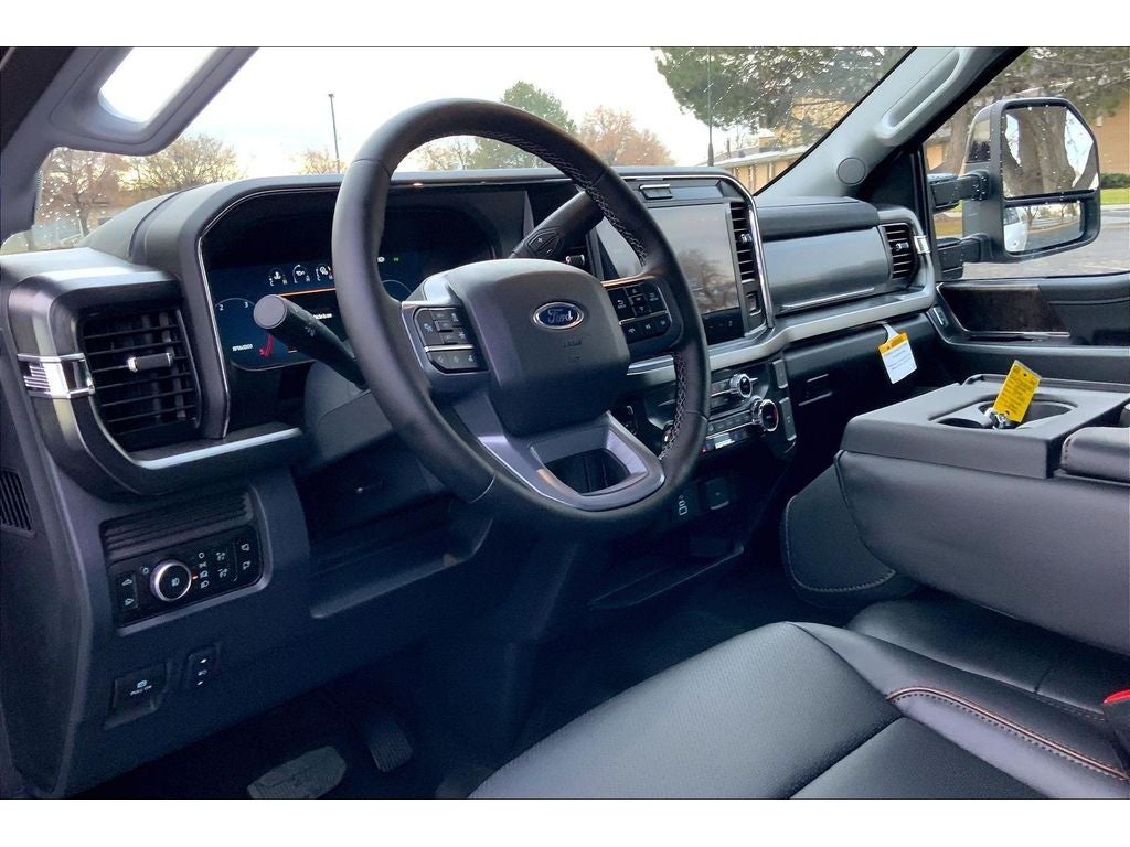 2026 Ford F-350 Super Duty LARIAT