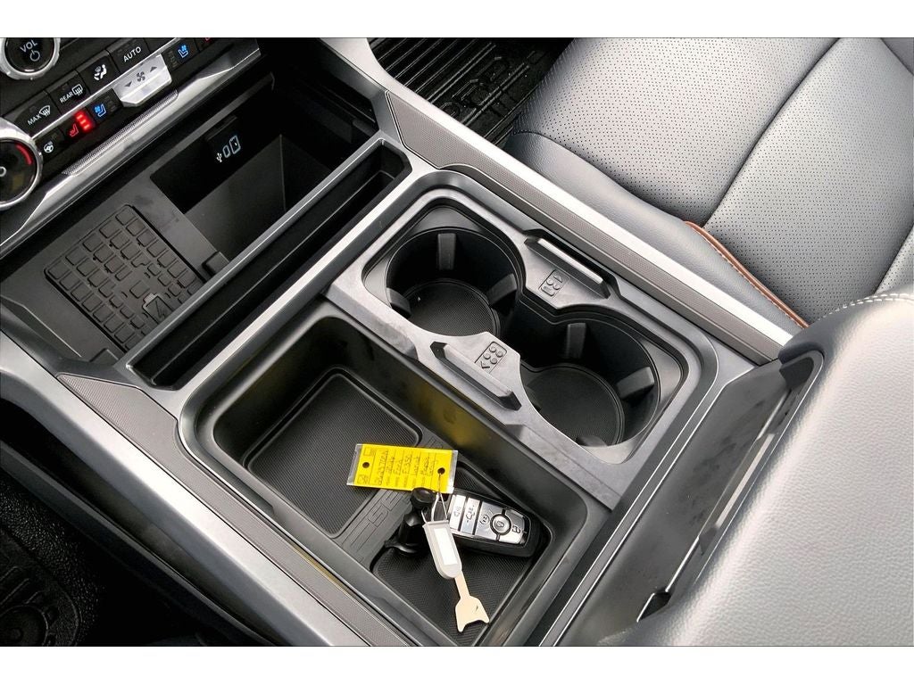 2026 Ford F-350 Super Duty LARIAT