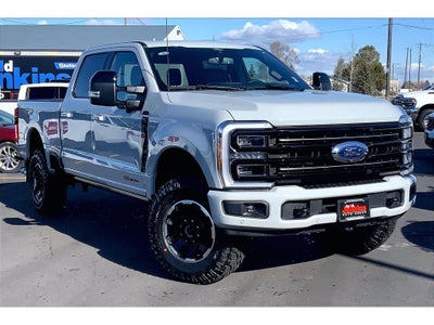2026 Ford F-350 Super Duty Platinum