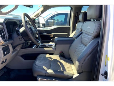 2027 Ford F-350 Super Duty Platinum