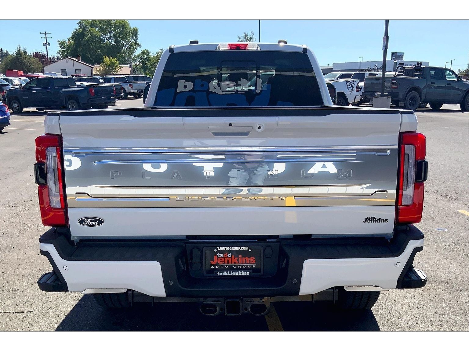 2027 Ford F-350 Super Duty Platinum