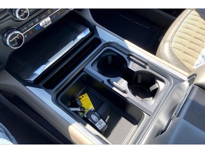 2027 Ford F-350 Super Duty Platinum