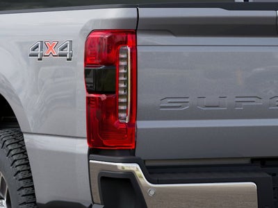 2027 Ford F-350 Super Duty LARIAT