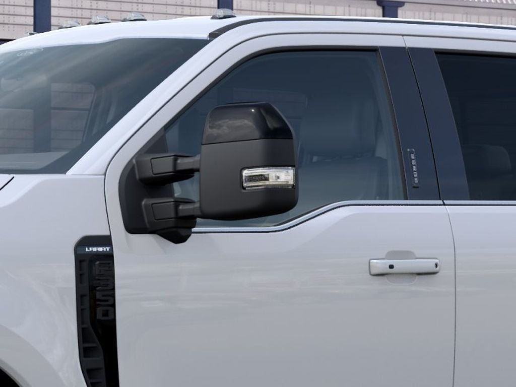 2027 Ford F-350 Super Duty LARIAT
