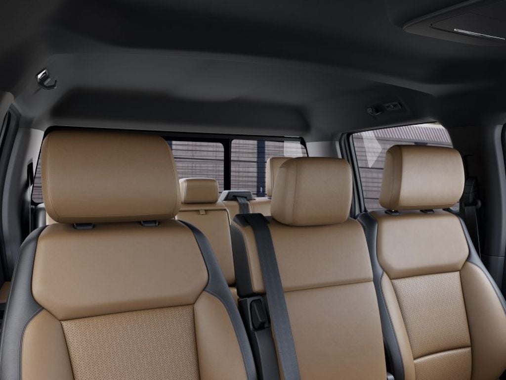 2027 Ford F-350 Super Duty LARIAT