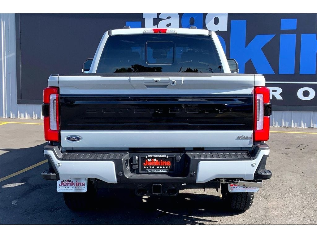 2026 Ford F-350 Super Duty Platinum