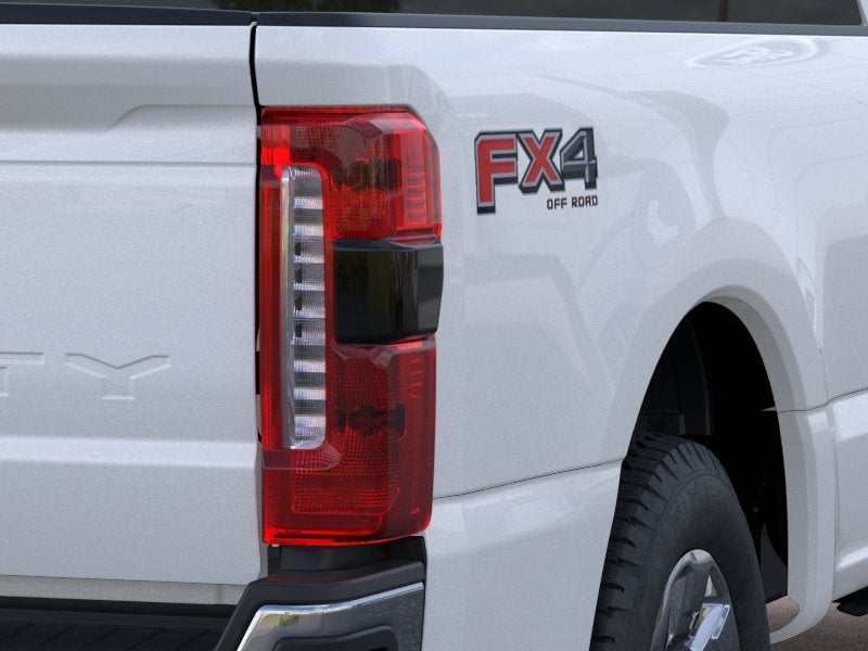 2026 Ford F-350 Super Duty LARIAT